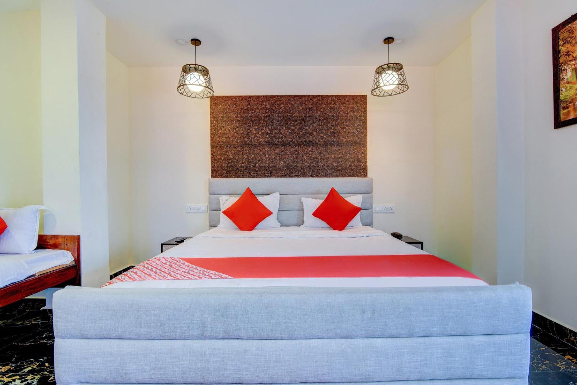 Hotel O P S Grand Port Blair Eksteriør bilde